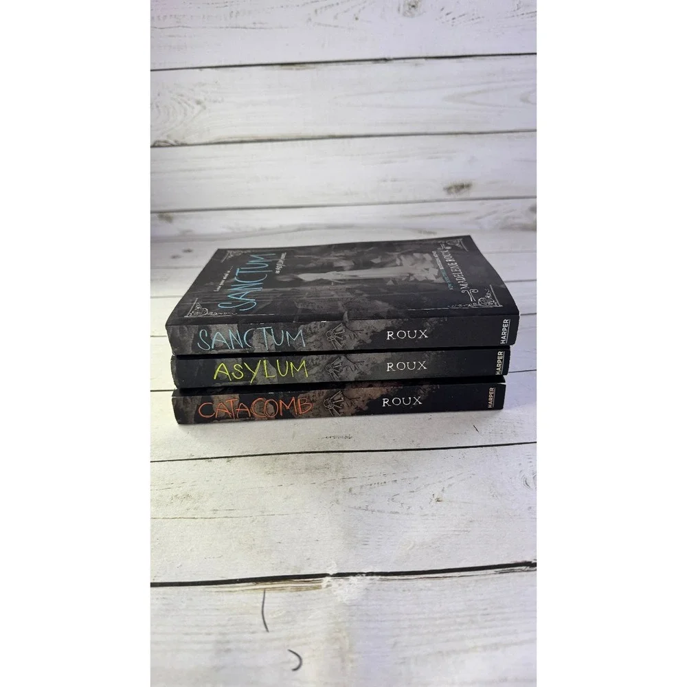 Asylum Series Books 1-3 Madeleine Roux 2014-2016 Horror Thriller HarperCollins